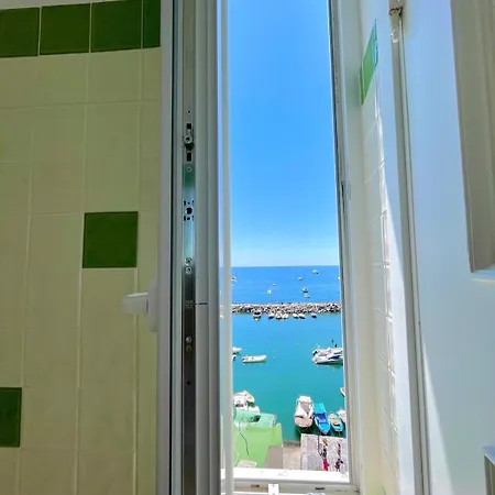 La Loggia Di Battista Hébergement de vacances Procida